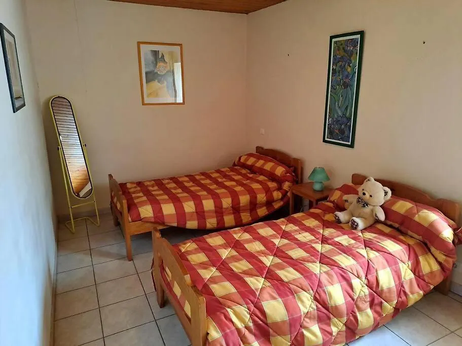 Prázdninový dům Maison Counord - Gite Pour 8 Personnes Latouille-Lentillac