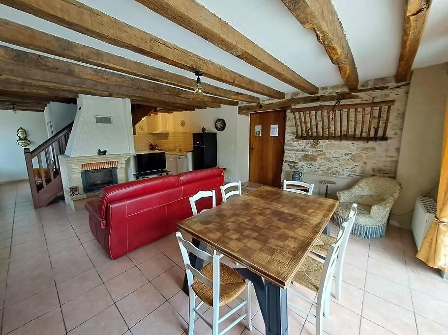 Maison Counord - Gite Pour 8 Personnes Latouille-Lentillac Francie